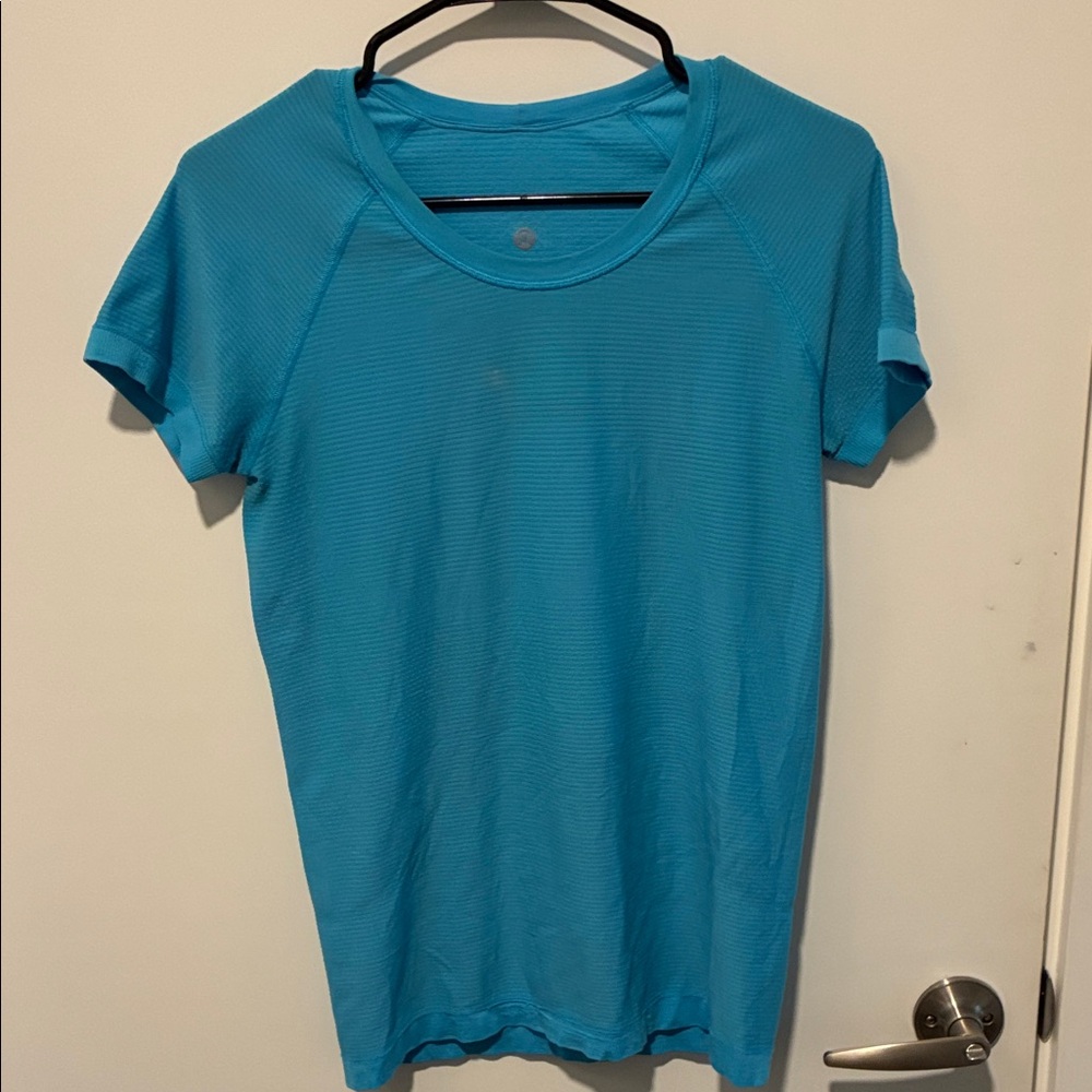 lululemon athletica Turquoise Short Sleeve Tee